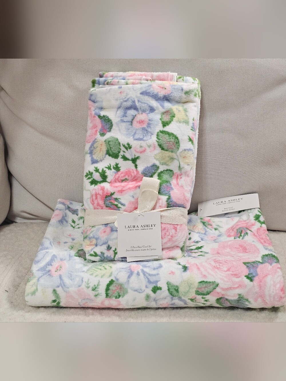 3 pc Laura Ashley FLORAL QUARTET Pink Blue Velour 1 Bath 2 Hand Towel Set Pastel